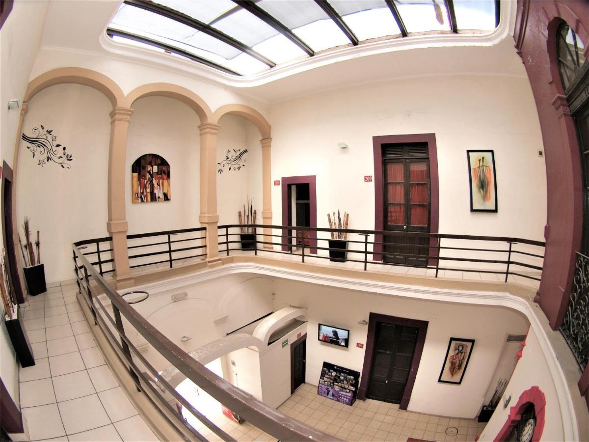 Hotel Jorge Alejandro グアダラハラ エクステリア 写真