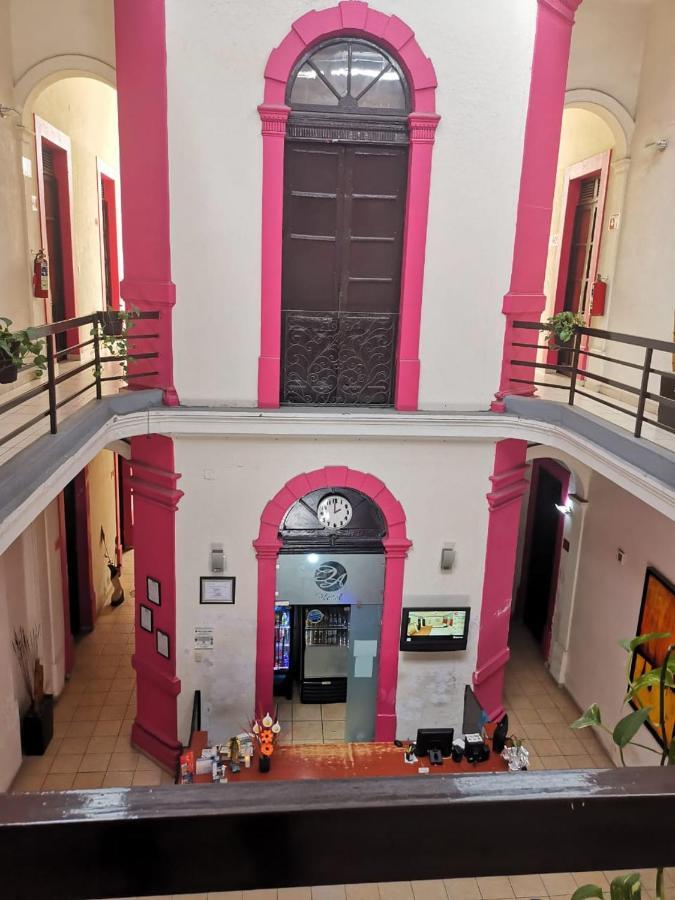 Hotel Jorge Alejandro グアダラハラ エクステリア 写真