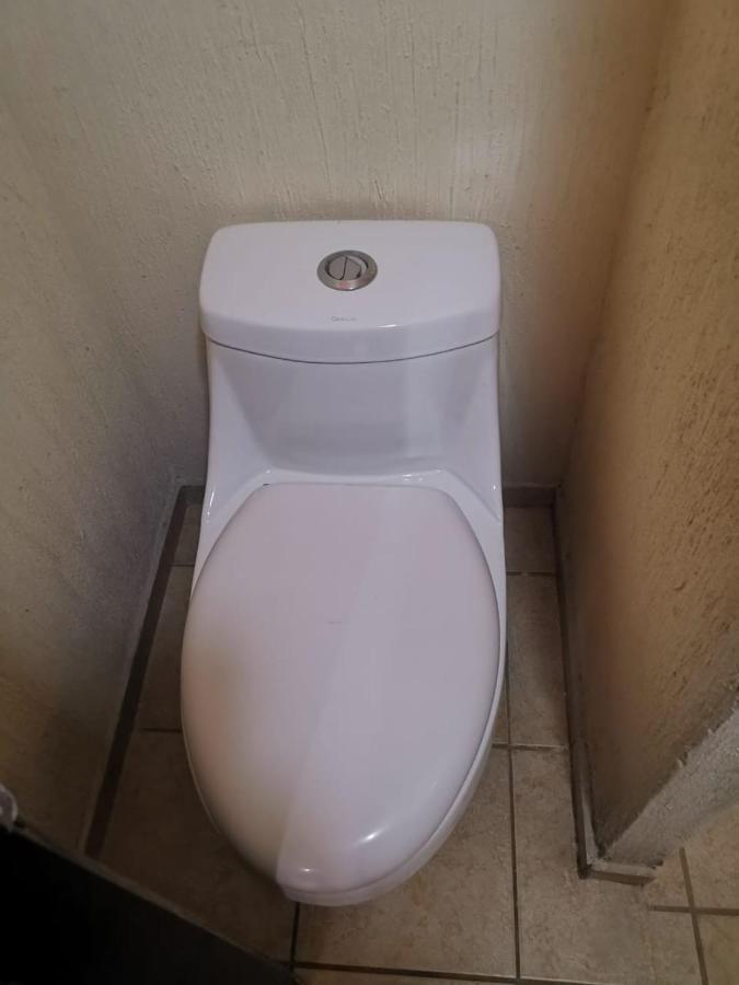 Hotel Jorge Alejandro グアダラハラ エクステリア 写真